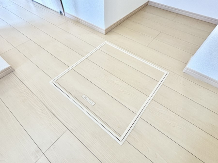 ̑ρ@[tIpiEpi̎[ɂ劈B