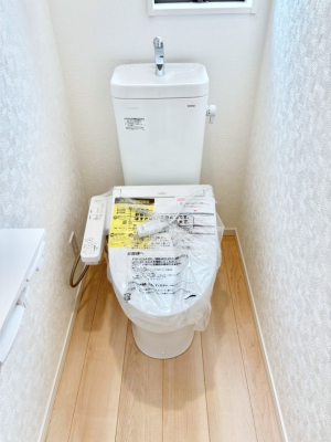 gC@gC1K2KꂼɔzuĂĂƂĂ֗łB 