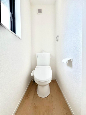 gC@gC1K2KꂼɔzuĂĂƂĂ֗łB 
