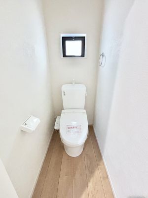 gC@gC1K2KꂼɔzuĂĂƂĂ֗łB 