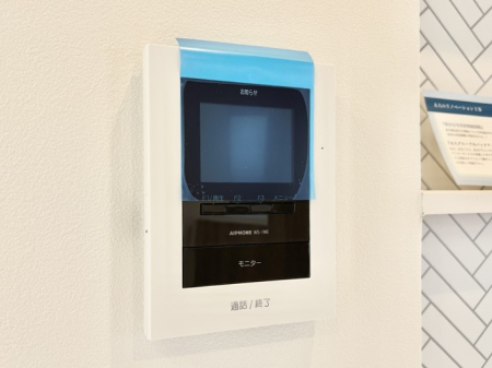 ̑ρ@K҂ڂł킩AŜsuj^[tC^[tH