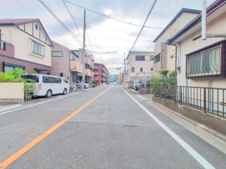 nynʐ^@-